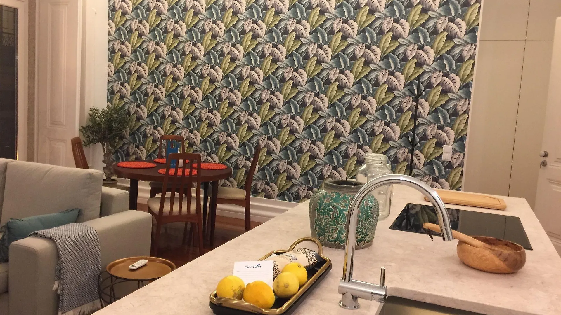 ליסבון Sweet Inn Apartment - Chiado Luxury פורטוגל